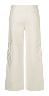5663-B-Still-002.jpg