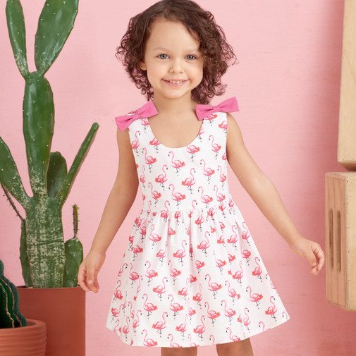 Patron Simplicity 9319.CAA - Ensemble Enfant Top, Robe, Combinaison et Culotte de 6 mois à 4 ans (68 à 104 cm)