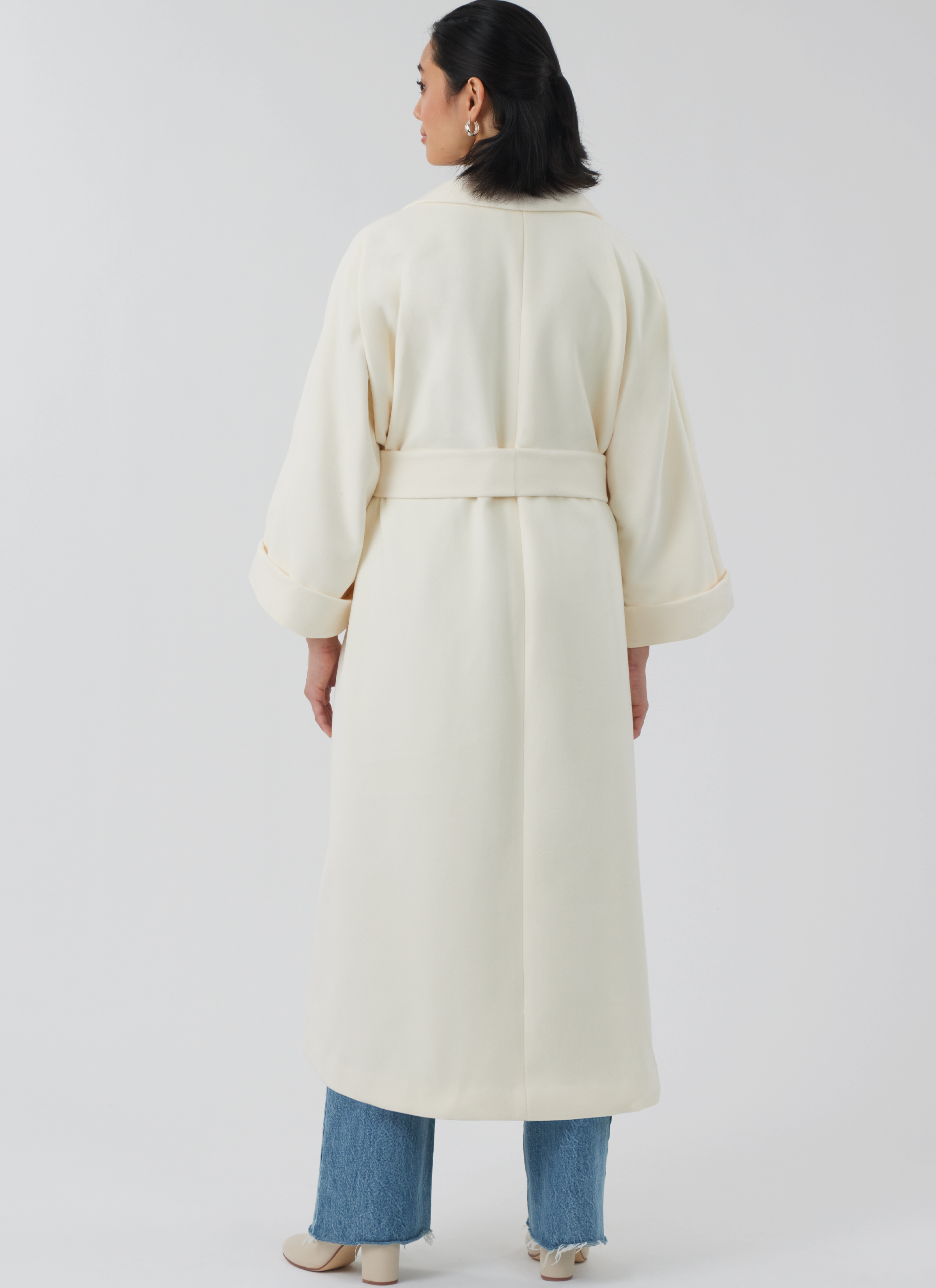 Patron New Look 6810 -  Manteau avec ceinture